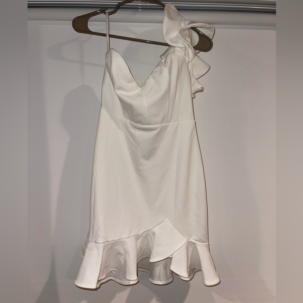 HELLO MOLLY womens M white dress NEVER WORN